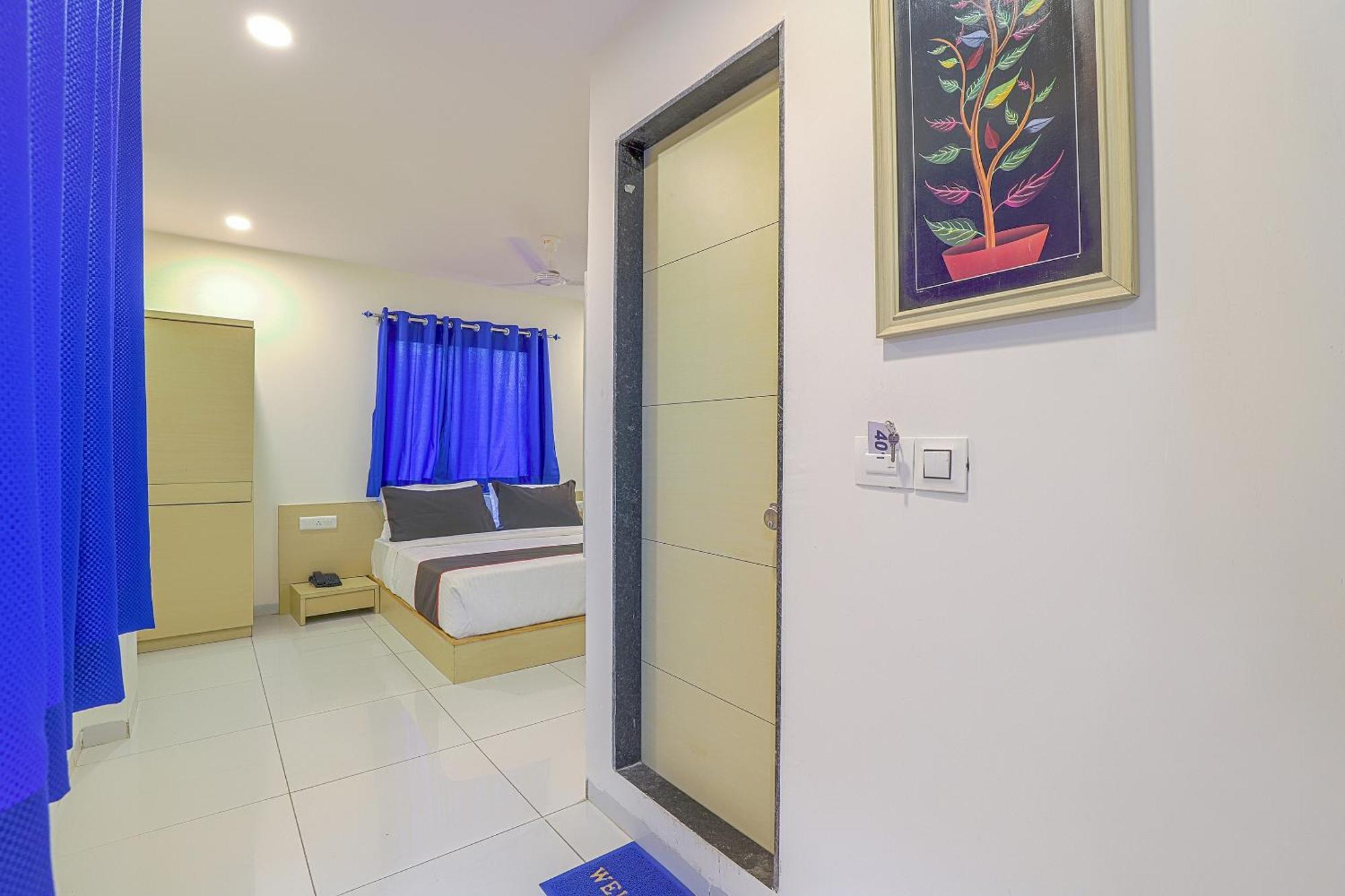 Hotel O La Veera Ahmedabad Buitenkant foto